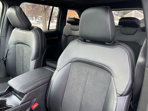 New 2026 Jeep Grand Cherokee Altitude AWD/4WD image 12