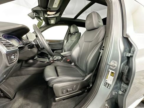 Used 2024 BMW X3 xDrive30i w/ Premium Essential Package image 4