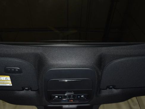 Used 2025 Ford F150 Lariat image 21