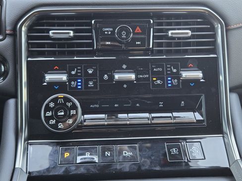 New 2026 Nissan Armada PRO-4X image 17