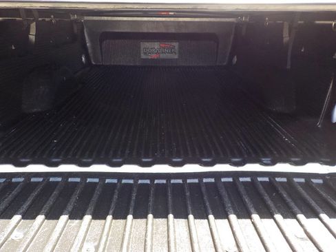 Used 2017 GMC Sierra 1500 2WD Regular Cab image 6