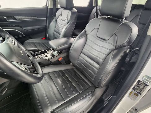 Used 2024 Kia Telluride SX Prestige AWD/4WD image 10