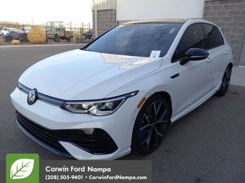 Used 2024 Volkswagen Golf R image 7