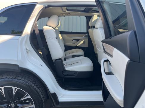 Used 2024 MAZDA CX-90 Plug-In Hybrid w/ Premium Plus AWD/4WD image 13
