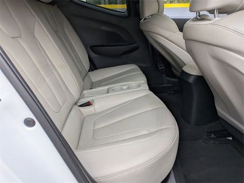 Used 2020 Hyundai Veloster Turbo Ultimate image 27