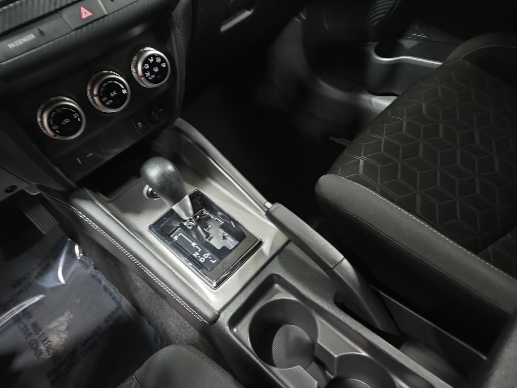 Used 2025 Mitsubishi Outlander Sport ES AWD/4WD image 24