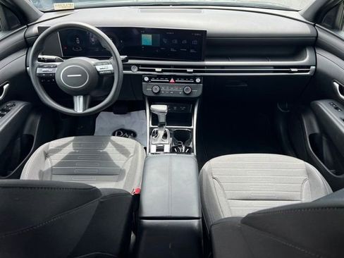 Certified 2025 Hyundai Santa Cruz SE AWD/4WD image 10
