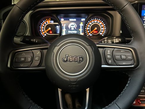 New 2025 Jeep Wrangler Willys image 22