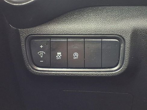 Used 2025 Kia Soul LX w/ LX Technology Package image 15