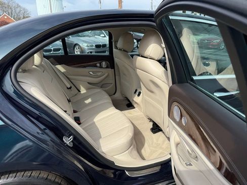Used 2017 Mercedes-Benz E 300 4MATIC w/ Premium 1 Package image 19
