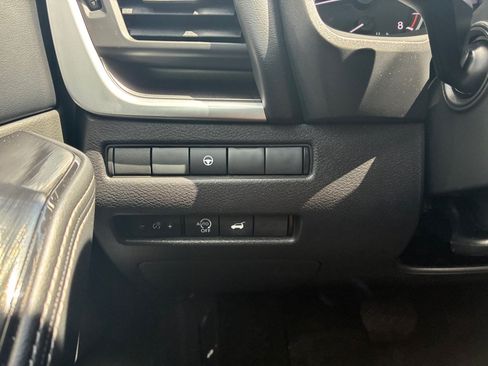 Used 2024 Nissan Rogue SV w/ SV Premium Package AWD/4WD image 28