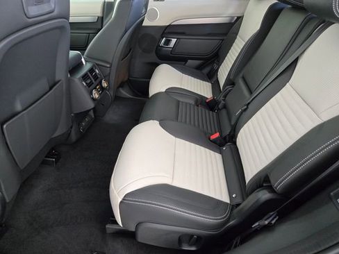 New 2026 Land Rover Discovery Limited Edition AWD/4WD image 5