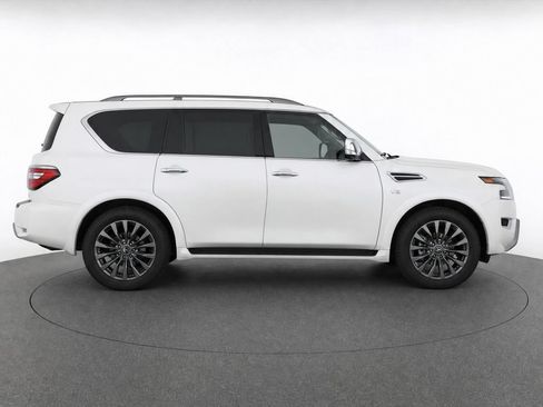 Used 2021 Nissan Armada Platinum w/ Captain's Chairs Package RWD image 37