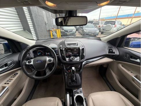Used 2015 Ford Escape Titanium FWD image 14