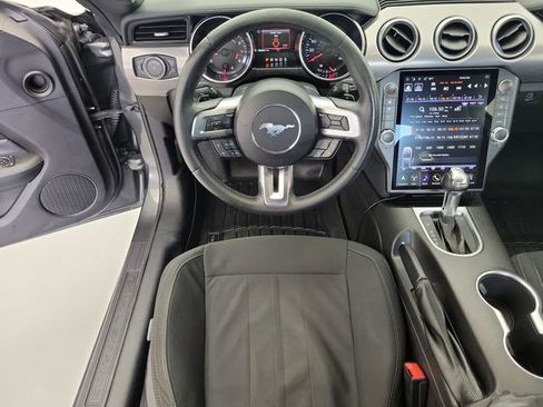 Used 2019 Ford Mustang GT RWD image 13