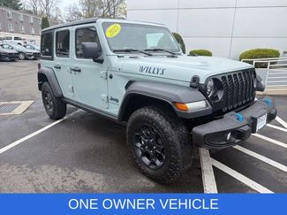 Used 2023 Jeep Wrangler Unlimited w/ 8.4" Radio Group AWD/4WD video 1