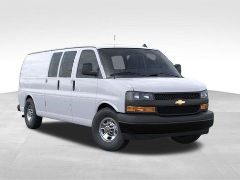 New 2026 Chevrolet Express 3500 Extended w/ Driver Convenience Package RWD image 7