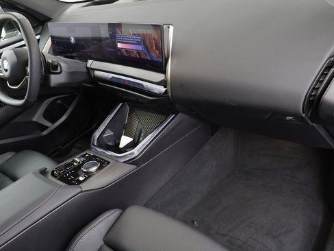 Certified 2025 BMW X3 xDrive30i image 21