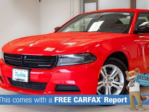 Used 2023 Dodge Charger SXT RWD image 2