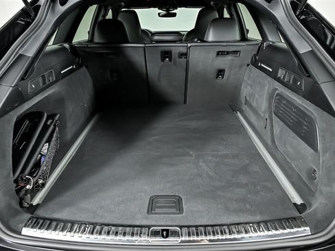 Used 2021 Audi RS 6 AWD/4WD image 11