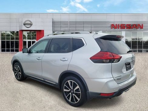 Certified 2019 Nissan Rogue SL w/ Premium Package FWD image 5