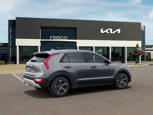 New 2026 Kia Niro LX image 6