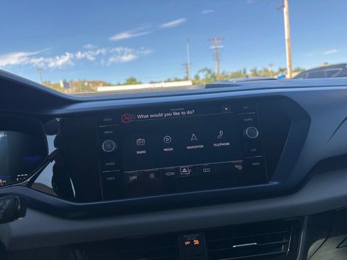 Certified 2023 Volkswagen Taos SE AWD/4WD image 56