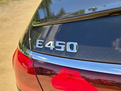 Used 2024 Mercedes-Benz E 450 4MATIC Sedan image 30