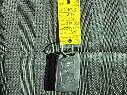 Used 2021 Volkswagen Jetta GLI image 36
