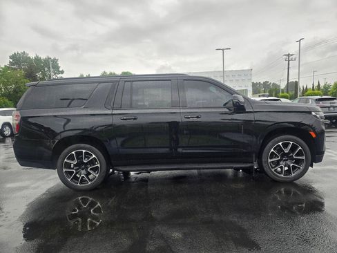 Used 2021 Chevrolet Suburban RST w/ Luxury Package AWD/4WD image 9
