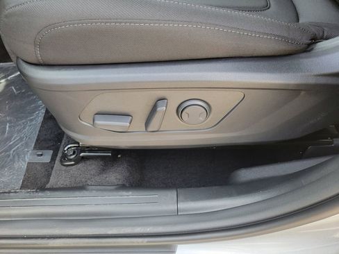 Used 2025 Hyundai Tucson SEL FWD image 12