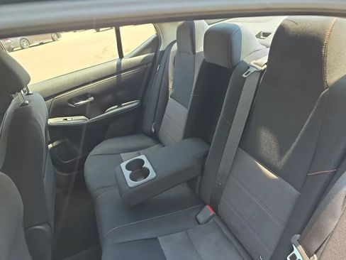 Used 2020 Nissan Sentra SR FWD image 36