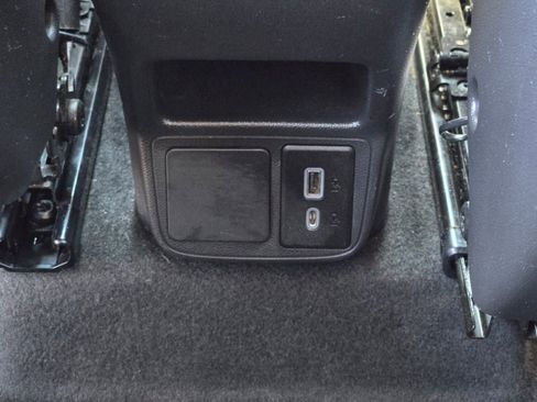 Used 2024 Buick Encore GX Sport Touring w/ Comfort Package FWD image 17