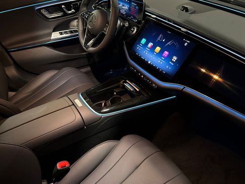 New 2027 Mercedes-Benz E 350 Sedan image 14