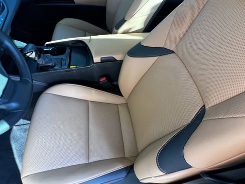 Used 2024 Lexus ES 350 w/ Premium Package FWD image 15