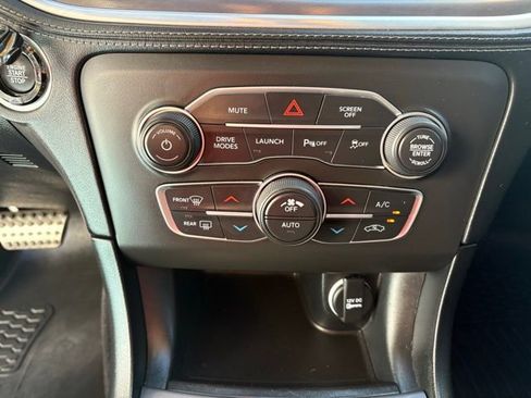 Used 2022 Dodge Charger Scat Pack w/ Dynamics Package image 19