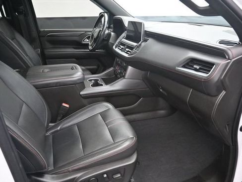 Used 2021 Chevrolet Tahoe RST w/ Luxury Package AWD/4WD image 25