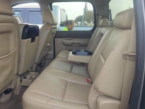 Used 2014 GMC Sierra 2500 SLE w/ Texas Edition image 10