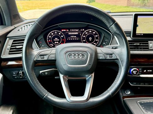 Used 2018 Audi Q5 2.0T Premium Plus AWD/4WD image 21