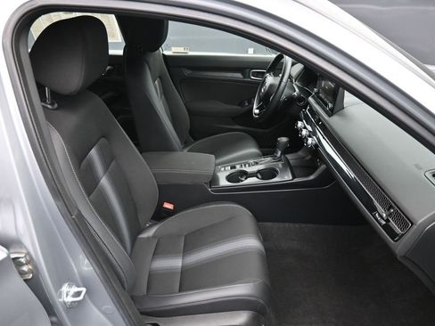 Used 2023 Honda Civic Sport image 24