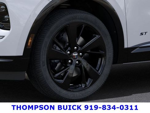 New 2025 Buick Envision Sport Touring image 9