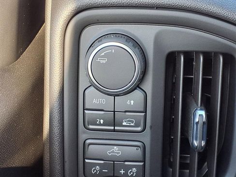 New 2026 Chevrolet Silverado 1500 W/T image 8