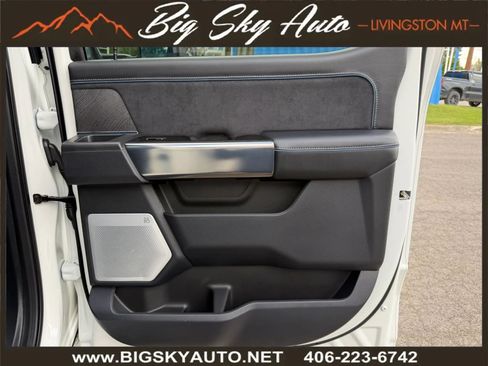Used 2025 Ford F350 Platinum AWD/4WD image 24