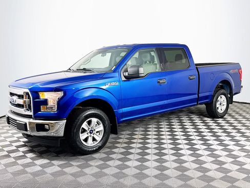 Used 2017 Ford F150 XLT image 4