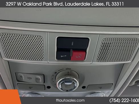 Used 2017 Volkswagen Jetta SE FWD image 32
