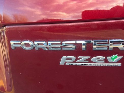 Used 2014 Subaru Forester 2.5i Touring image 26