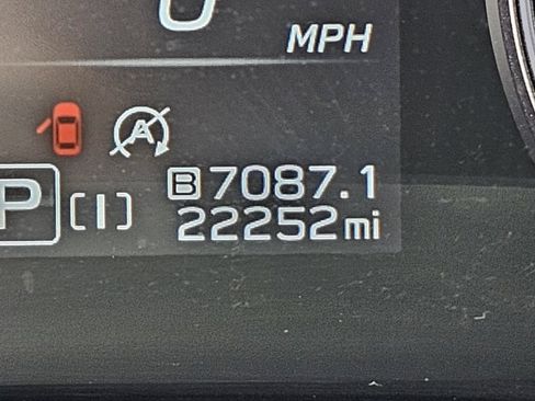 Certified 2024 Subaru Crosstrek 2.5i Limited AWD/4WD image 27
