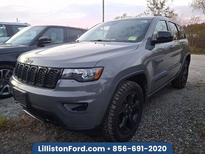 Used 2019 Jeep Grand Cherokee Laredo