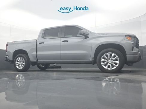 Used 2024 Chevrolet Silverado 1500 Custom image 26