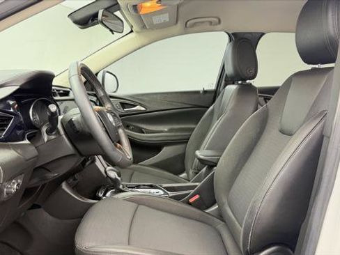 Used 2023 Buick Encore GX Preferred FWD image 14
